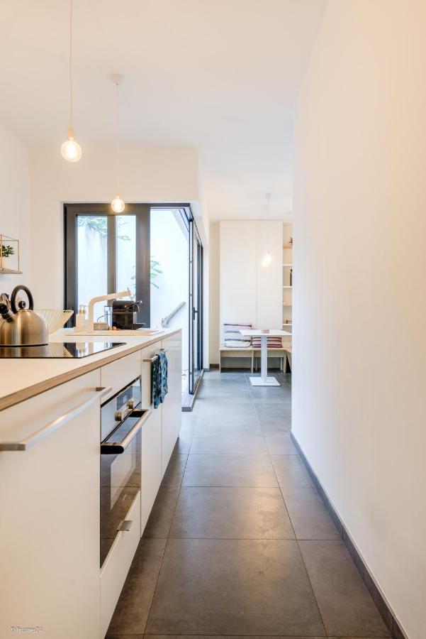 Stylishly Furnished Private Home In A Vibrant Area Antwerp Exterior photo